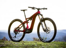 BH AtomX Carbon : un VTTAE pour aller plus vite et plus loin