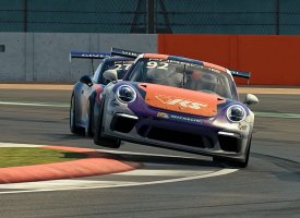 Porsche Top 5 : les similitudes entre compétition réelle et virtuelle