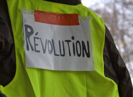 Gilets jaunes et grève des routiers : vers une pénurie de carburant ?