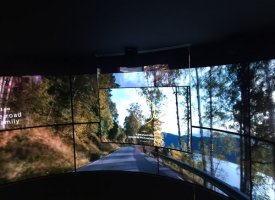Des contenus adaptés à la voiture connectée et autonome