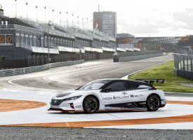 La Nissan LEAF Nismo RC entre en piste en Espagne