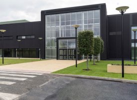 Aston Martin : Phase II à St Athan