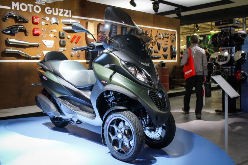 Piaggio MP3 350 Piaggio MP3 350