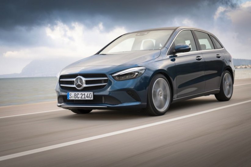 Mercedes B 250e : 71 km. Mercedes B 250e : 71 km.