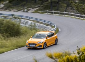 FORD Focus ST 2.3 EcoBoost BVM6