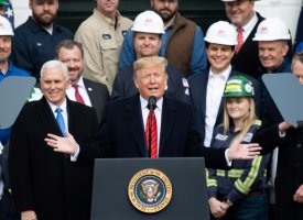 Trump signe le nouvel accord de libre-échange avec le Canada et le Mexique