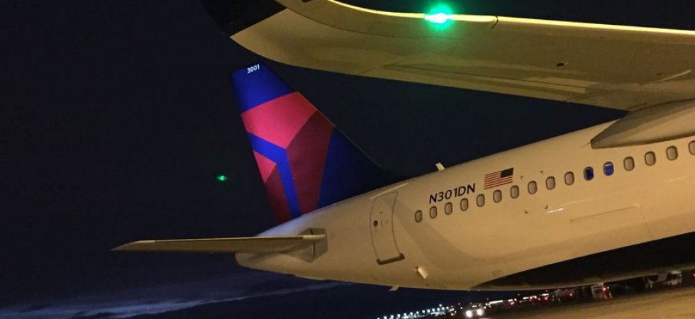 Le trafic aérien international reste déprimé, attention aux coûts des tests PCR avertit l'IATA