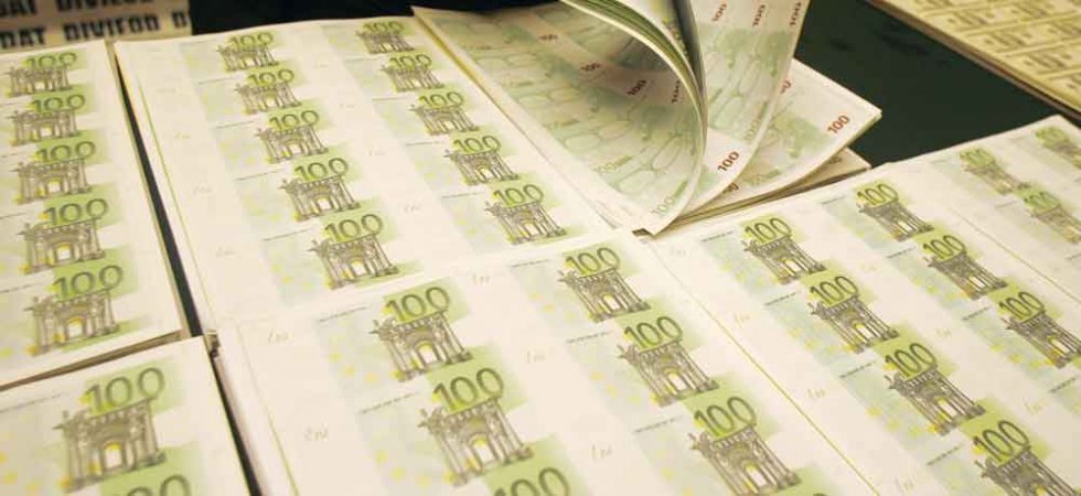 Devises : l'euro franchit 1,22$, au plus haut depuis début janvier face au dollar