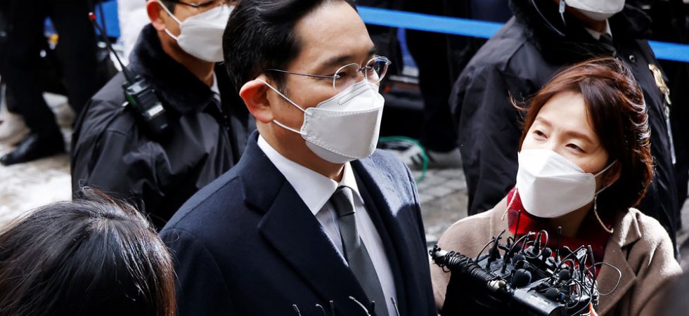 L'héritier de Samsung écope de 2 ans et demi de prison pour corruption