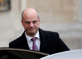 Salaires des enseignants : la hausse "ne sera pas des clopinettes", assure Jean-Michel Blanquer