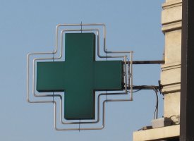 Coronavirus : le ministre de la Santé dénonce l'envolée des prix des gels hydroalcooliques