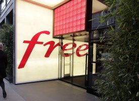 Télécoms : comment Free et SFR gonflent (discrètement) les factures des clients