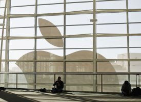 Critiqué sur la liberté d'expression, Apple prend des engagements