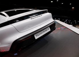 Porsche est de nouveau la marque luxe et premium la plus valorisée au monde !