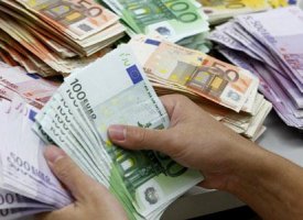 Le grand écart des frais de clôture de comptes lors d'une succession