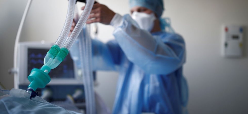 Coronavirus : la France franchit le seuil des 100.000 décès