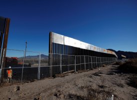 Etats-Unis : le "mur de Trump" construit par l'armée ?