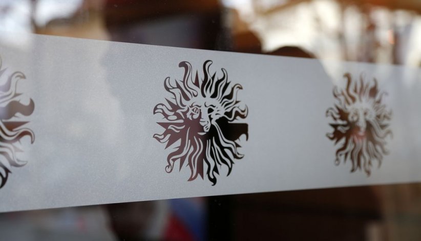 8. Publicis 8. Publicis