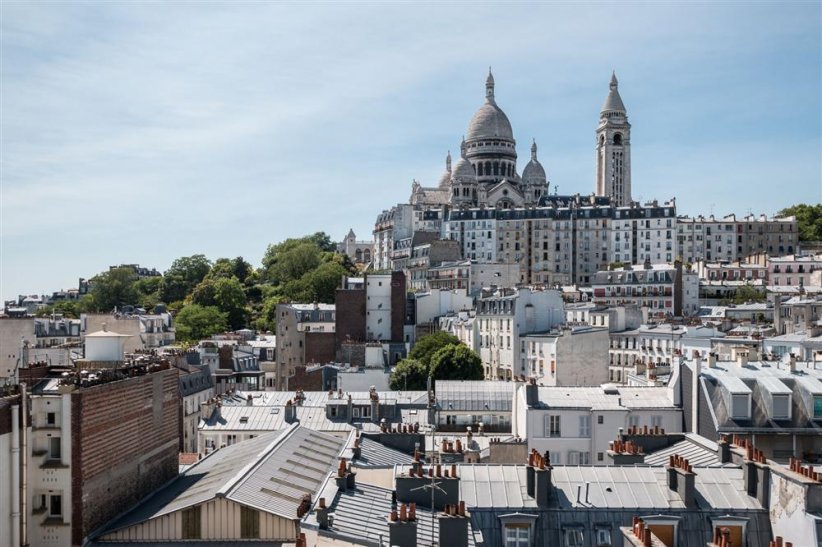 4. Paris 4. Paris