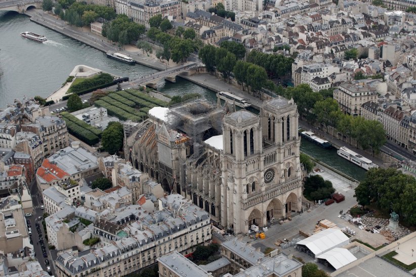 5. La mairie de Paris 5. La mairie de Paris