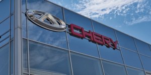 Le constructeur chinois Chery ouvre une usine en Espagne 