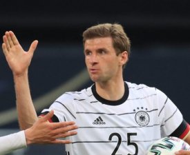 Amical : L'Allemagne se promène avant la France