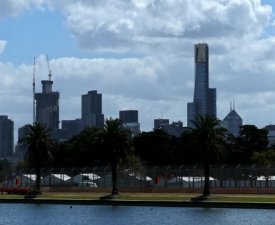Australie : Un cas de coronavirus dans un stade oblige des milliers de fans à se faire tester