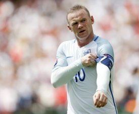 Angleterre: Rooney critique Hodgson