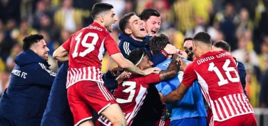Ligue Europa Conférence : L'Olympiakos en demi-finales après un beau duel face au Fenerbahçe 