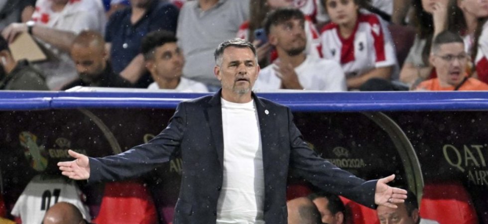 Euro 2004 : Sagnol remonté contre l'arbitrage