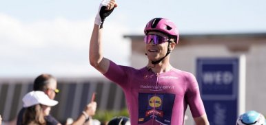 Giro (E13) : Milan remporte sa troisième étape, Pogacar toujours leader 