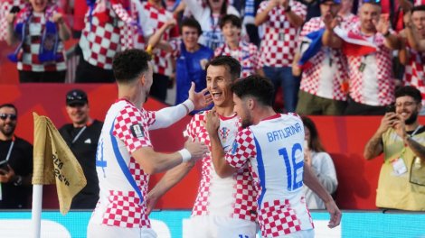 Coupe du monde 2026 (J2) : Sur un fil, la ...