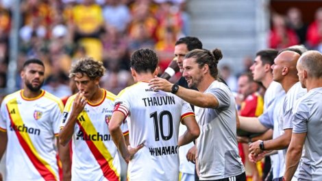 Lens : Cahuzac sur le banc à Monaco (officiel)