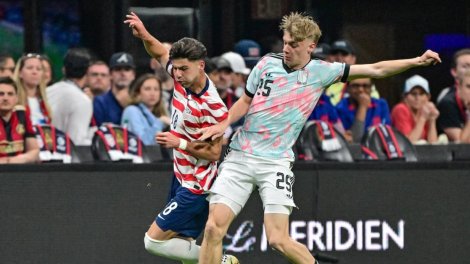 Amistoso: Camisetas poco reconocibles durante Bélgica