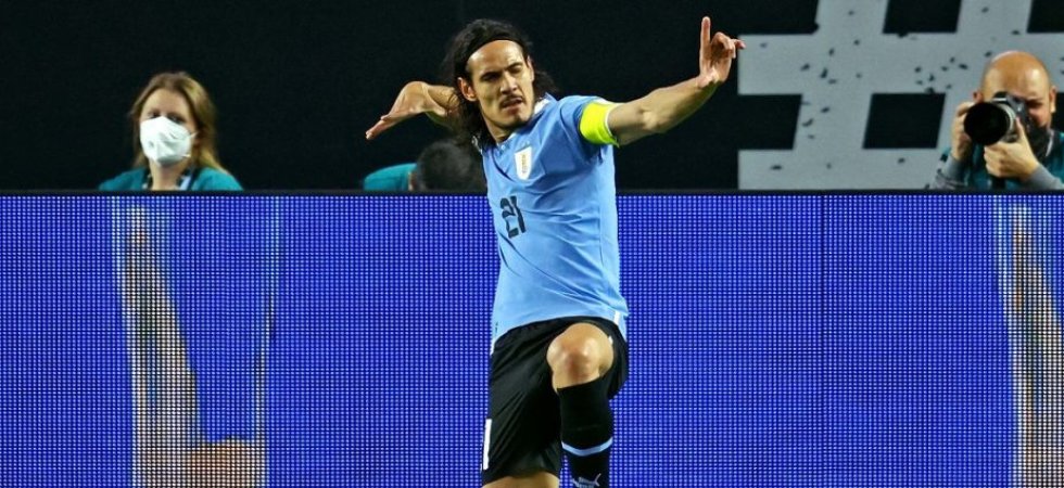 Amical : Un Cavani brillant porte l'Uruguay