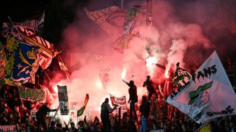 Saint-Etienne : Quand les supporters se battent entre eux