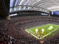 NRG Stadium (68 311 places) NRG Stadium (68 311 places)