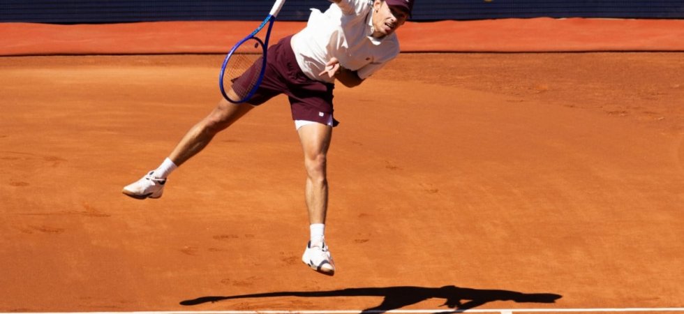 ATP - Barcelone : De Minaur tombe de haut