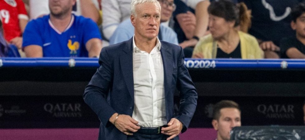 Bleus : Deschamps plaît encore aux Français, mais moins aux fans de football