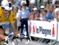 Miguel Indurain (60) Miguel Indurain (60)