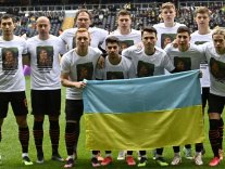 "Je veux rentrer à la maison" "Je veux rentrer à la maison"