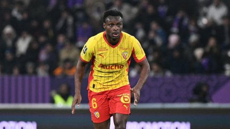 Lens : Baidoo, le flou persiste et agace