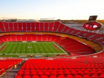 Arrowhead Stadium (67 513 places) Arrowhead Stadium (67 513 places)