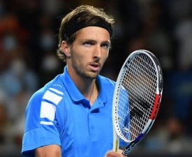 ATP - Tel Aviv : Rinderknech a souffert