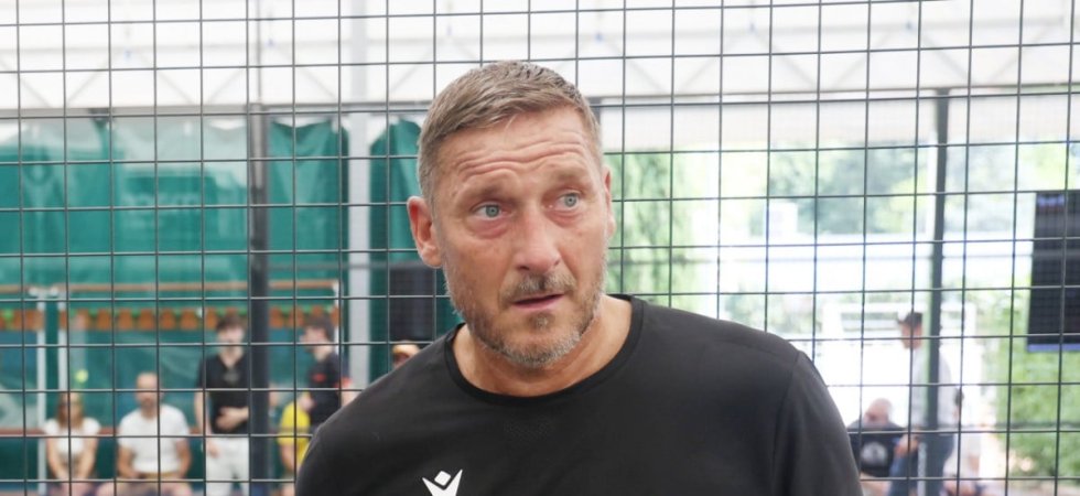 Totti passe au... basket