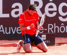 ATP - Lyon : Rinderknech s'impose après avoir sauvé une balle de match 