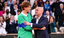 Tennis - Roland-Garros : Agassi se pose des questions sur Sinner