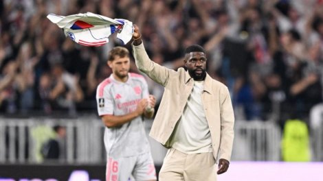 OL : Umtiti a été honoré