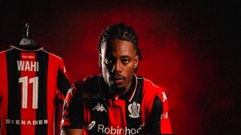 メルカート：ワヒ、アイントラハト・フランクフルトからニースにレンタル：スポーツ