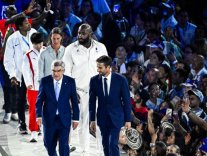 Les discours officiels en bonne compagnie Les discours officiels en bonne compagnie